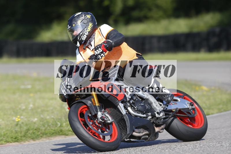 Archiv-2025/11 29.04.2025 PROMAX ADR/Gruppe gruen/98